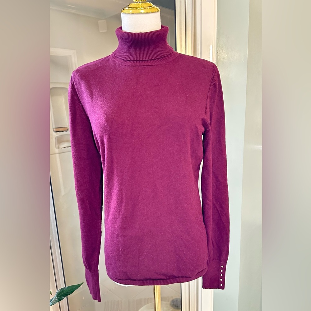 White House Black Market Burgundy Turtleneck Sweater